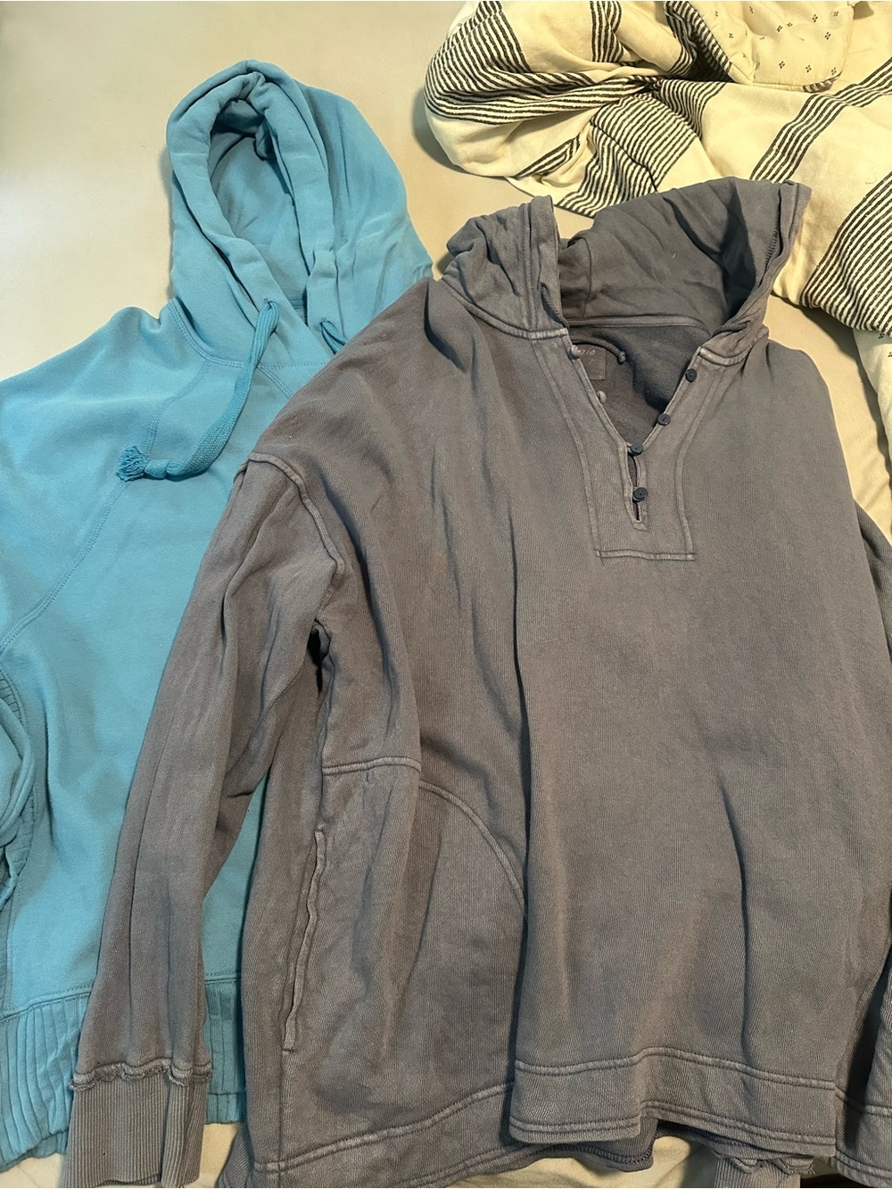 Women’s oversized 2 Hooded Pullover Sweatshirt bundle - Blue and Gray